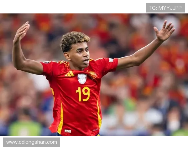 欧洲足球明星前二十的崛起与成就解析以及他们对足球的影响力